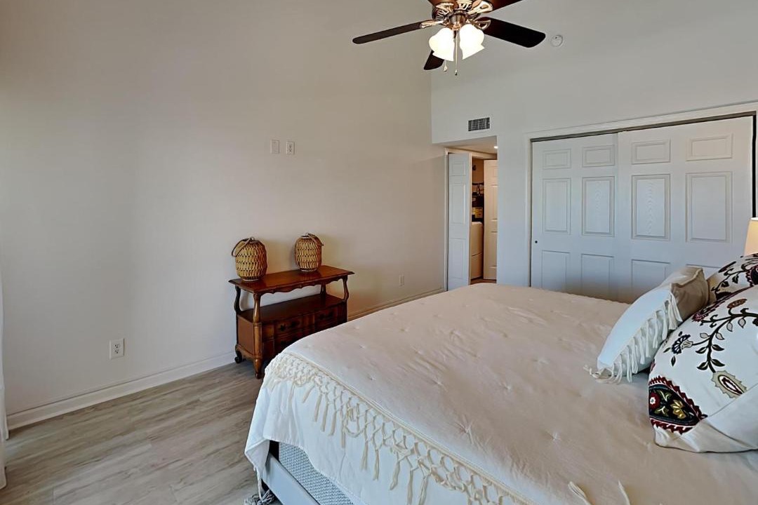 Photo of Bedroom in Key Allegro