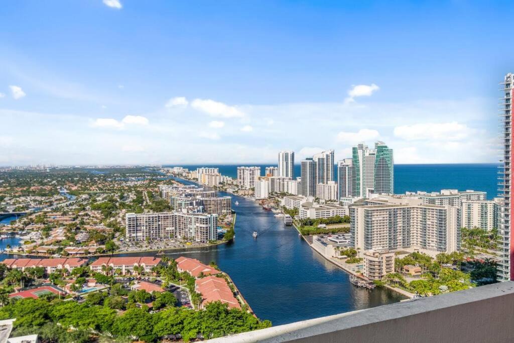Photo of Outdoor in Hallandale Beach