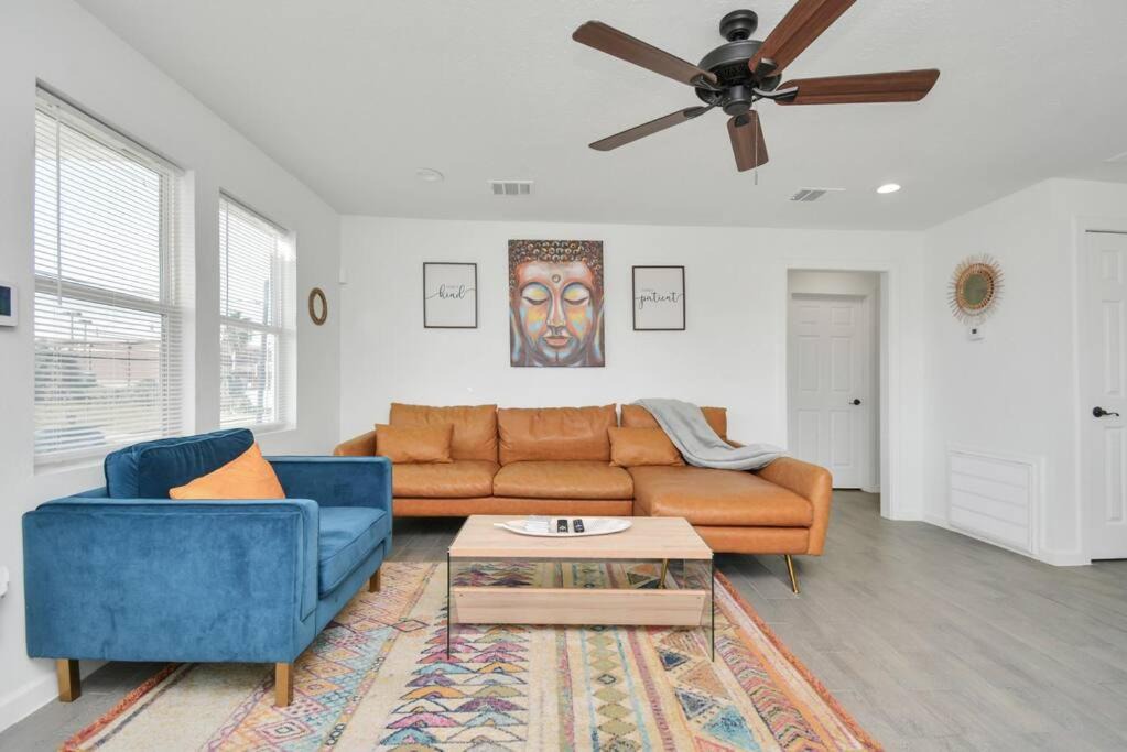 Photo of Livingroom in Galveston
