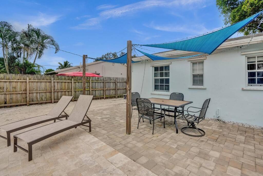 Photo of Patio Balcony in South Middle River