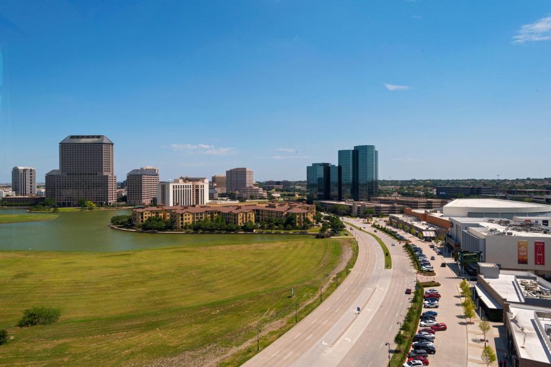Photo of Others in Las Colinas