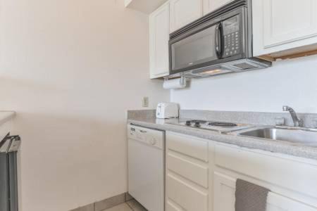 Photo of Kitchen in Galveston