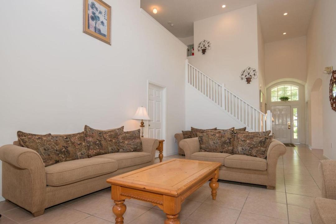 Photo of Livingroom in Westridge