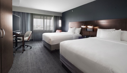 Room, 2 Queen Beds (Hearing Accessible)