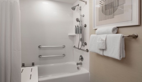 Room, 1 King Bed, Pool View
