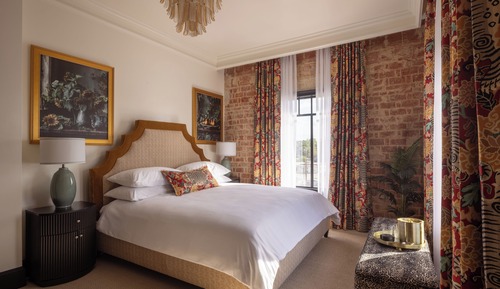 Standard Room, 1 King Bed