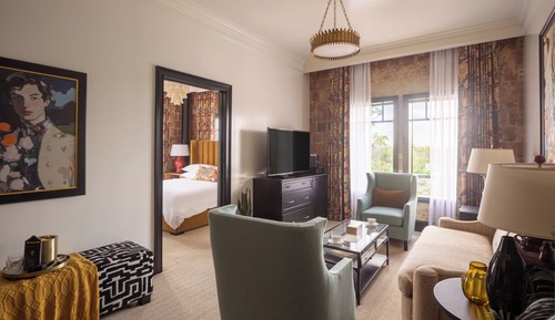 Grand Suite, 1 King Bed, Mobility Accessible