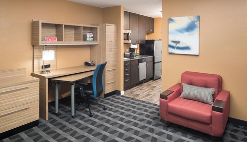 Suite, 1 Queen Bed with Sofa bed