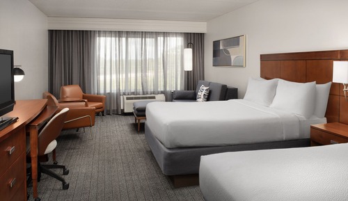 Room, Multiple Beds