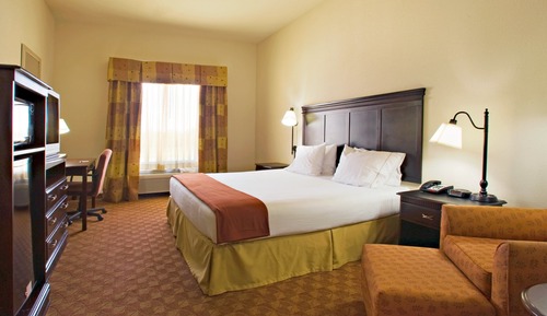 Standard Room, 1 King Bed