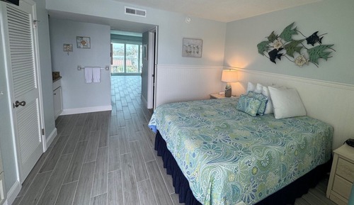 Room, Oceanfront (1 Queen Bed, 3rd Floor)