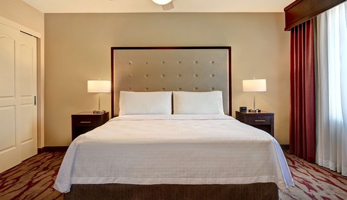 Studio Suite, 1 King Bed, Accessible, Bathtub (Mobility)