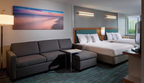 Studio, Multiple Beds