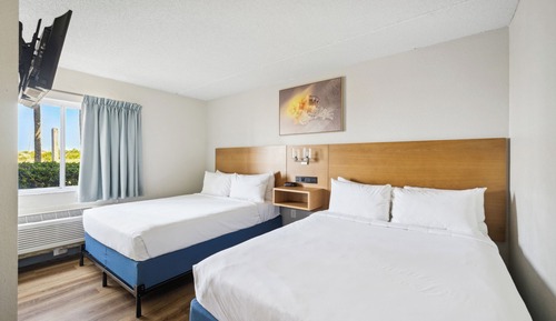 Premier Suite, 2 Queen Beds, Kitchen, Beachfront (Walkout)
