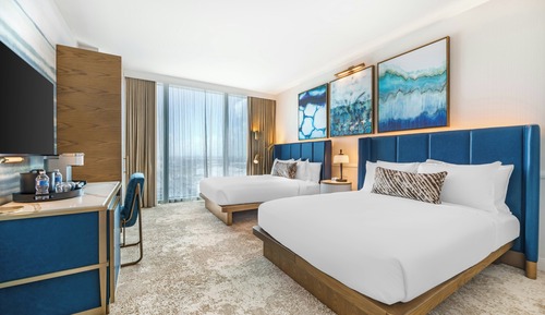 Deluxe Room, 2 Queen Beds, Accessible
