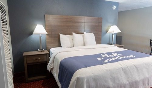 Traditional Room, 1 King Bed