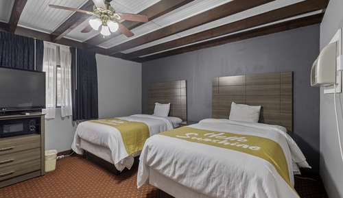 Standard Double Room, 2 Double Beds