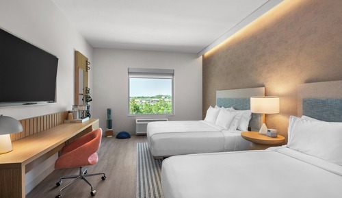Premium Room, 2 Queen Beds, Roll-in Shower (Mobility)