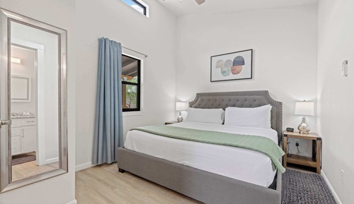 Cottage, 1 King Bed with Sofa bed, Hot Tub, River View