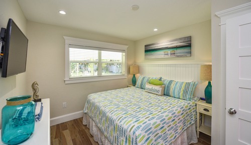 3 Bedroom 2 Bath Suite