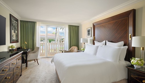Deluxe Room, 1 King Bed (Guest)