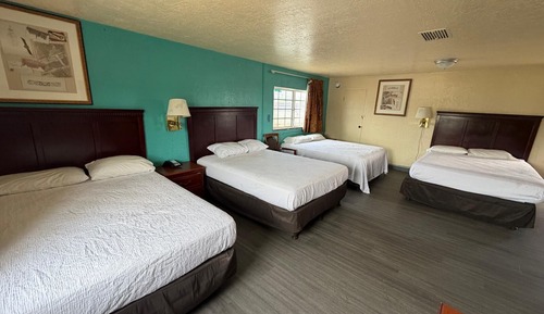 Basic Quadruple Room