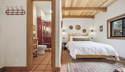 Premium Single Room, Non Smoking