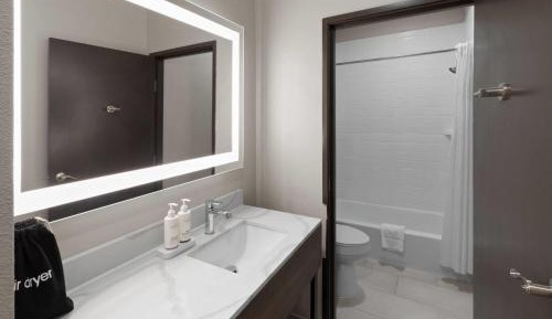 Standard Double Room - Non-Smoking