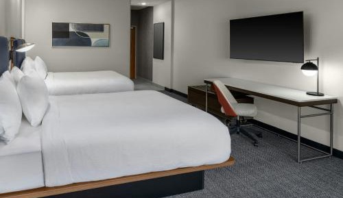 Extended Queen Room with Two Queen Beds