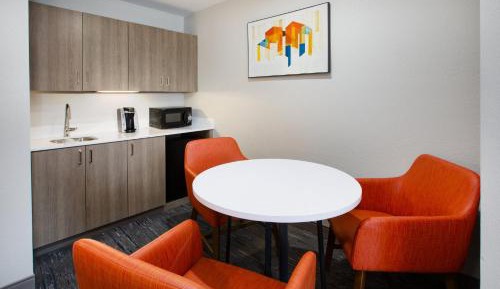King Suite with Mobility Accessible Roll-In Shower