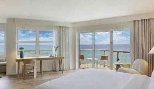 Executive King Suite - Ocean Front