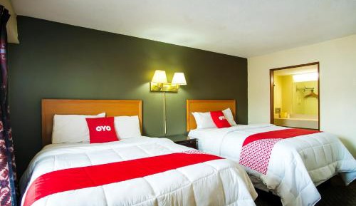 2 Full Bed Smoking with Kitchen