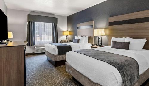 Queen Room with Two Queen Beds