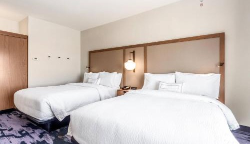 Queen Room with Two Queen Beds and Bathtub - Mobility Access/Hearing Accessible