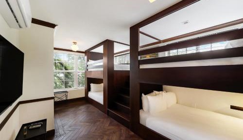 Family Room - 2 Bunk Beds (Self Check-in)