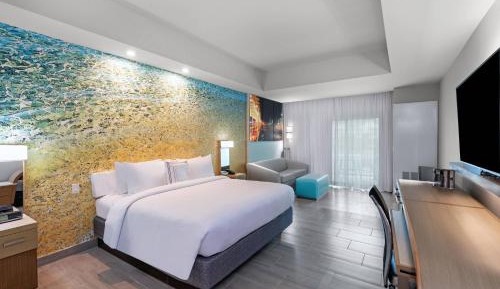 King Room with Sofa Bed