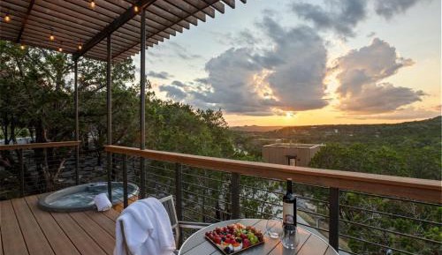 King Suite with Balcony