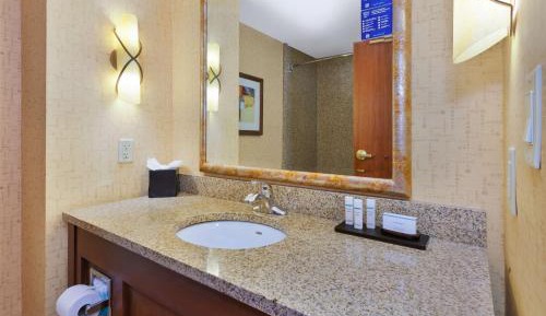 Suite with Two Queen Beds - Mobility and Hearing Access/Non-Smoking