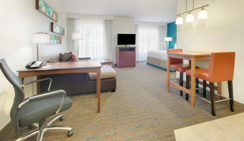 King Studio Suite with Sofa Bed