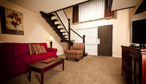 Honeymoon Suite
