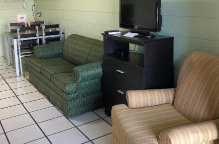 Deluxe Queen Room with Two Queen Beds - Non-Smoking