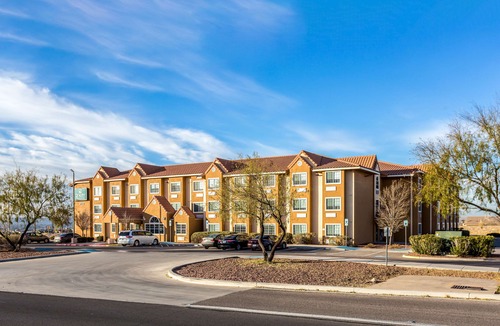 El Paso Hotel | Quality Inn & Suites El Paso I-10