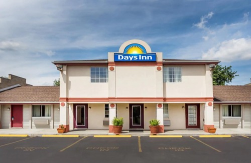 Fort Worth Hotel | Days Inn by Wyndham Fort Worth North / Fossil Creek