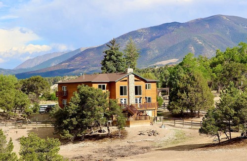 Salida House | Mountain Goat Tipis