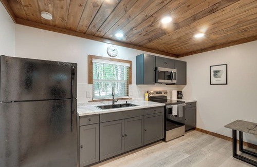 Cabot House | Pet-Friendly Cabot Escape in Arkansas Countryside!