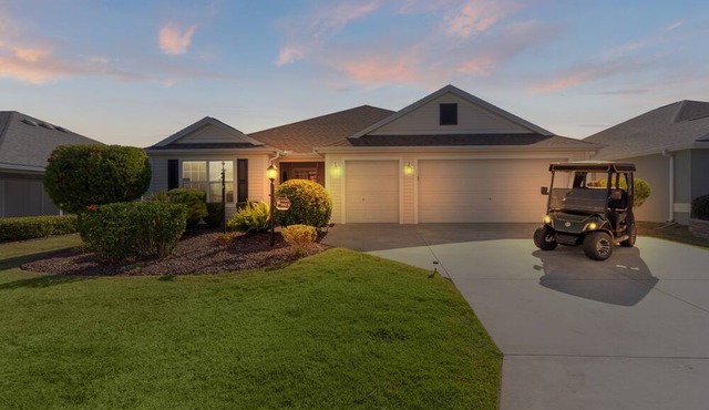 Fellowship Ave - Designer Home in Village of Lake Deaton near Brownwood Paddock