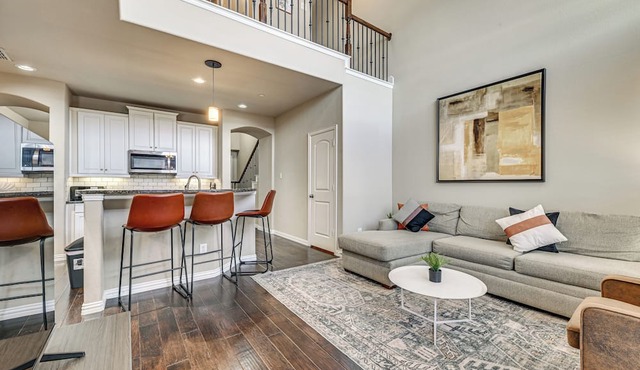 Lewisville Home w/Pool Access: Walkable Location