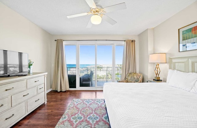 Leeward Key Miramar Beach 